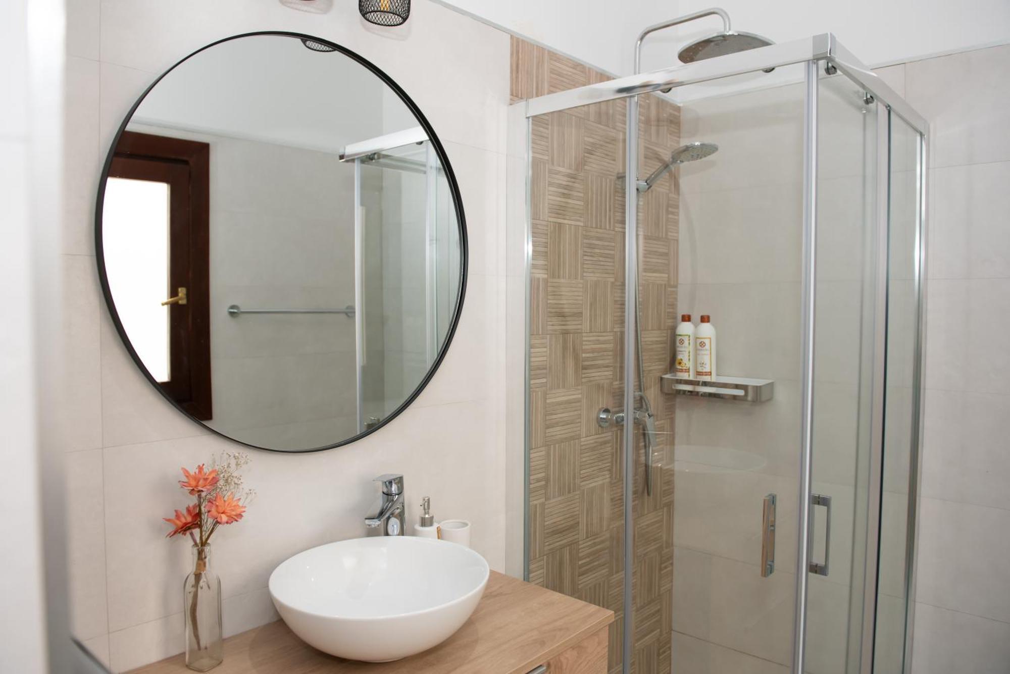 Charming & Quiet Apartment In Plaza Del Salvador Sevilla Eksteriør billede